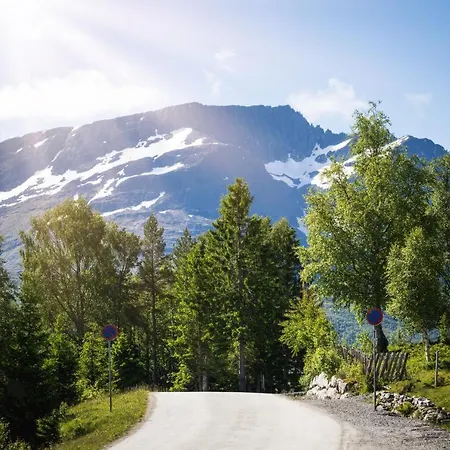 Lastolen 2 Bedrooms Apartamento Sykkylven